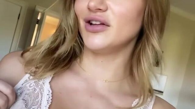 Hunter King Shows Off Her Sexy Tits