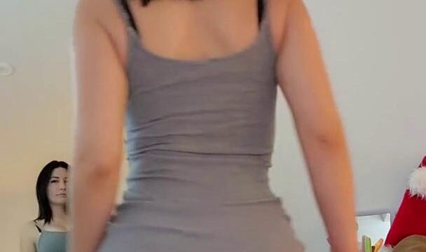 Alinity Pussy Tease Strip Onlyfans Video Leaked